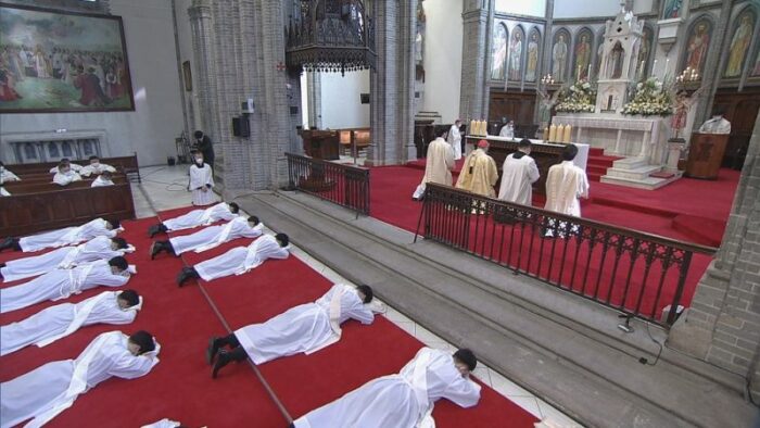 Igreja na Coreia do Sul tem vinte novos sacerdotes Sou Católico