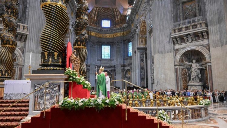 A oração do Papa diante de Nossa Senhora