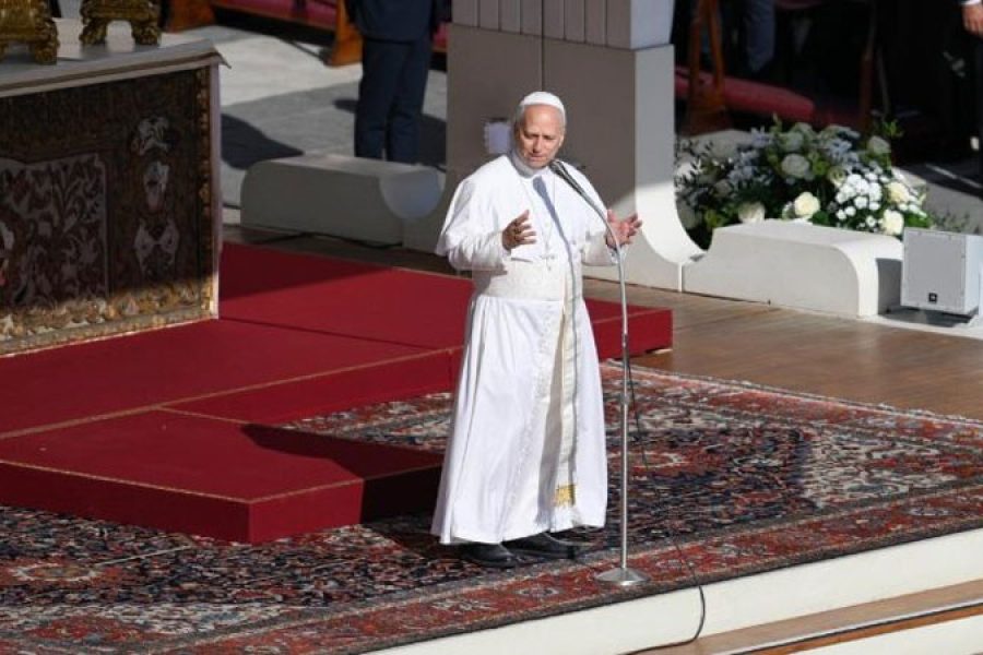 Leão XIV: desarmar os corações para construir a paz